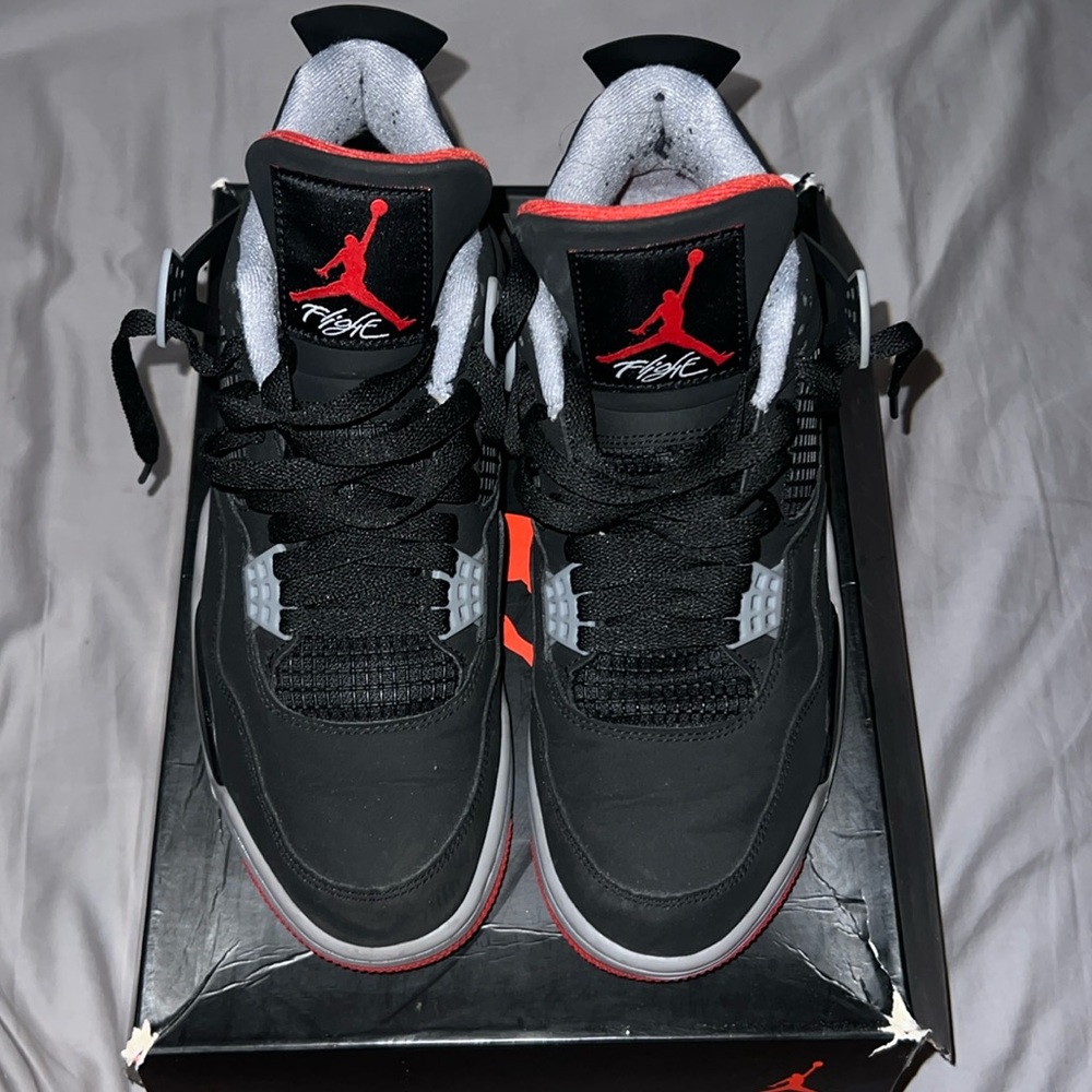 Air Jordan 4 retro